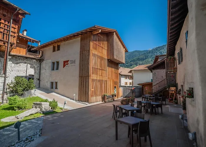 Palazzo Lodron Bertelli. Dimora Storica & Spa